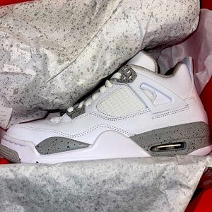 Jordan 4 Retro White Oreo